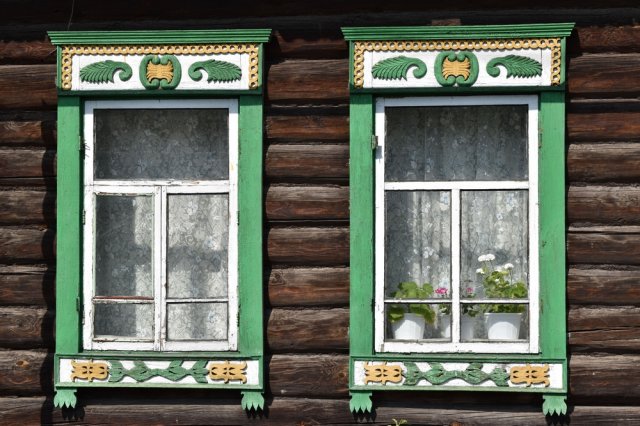 Резная история